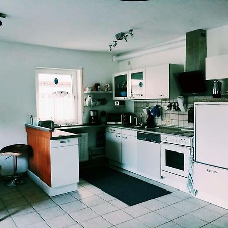 Apartament 76 Qm Whg Im Eg Haus-Wohlfuehloase Vor Der Haustuer Gladenbach Zewnętrze zdjęcie